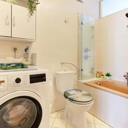 Stadtdomizil Ziegelfeld - Ruhig & Zentral, 65